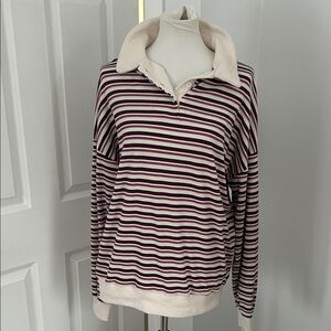 Lioness Collared Long Sleeve Pullover Shirt